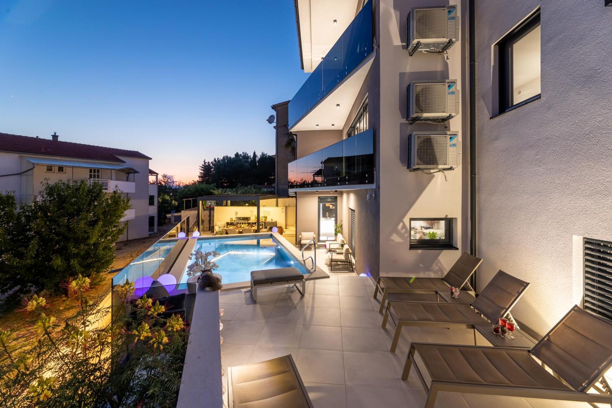 Villa Aurea Apartments Malinska De Luxe Ngoại thất bức ảnh
